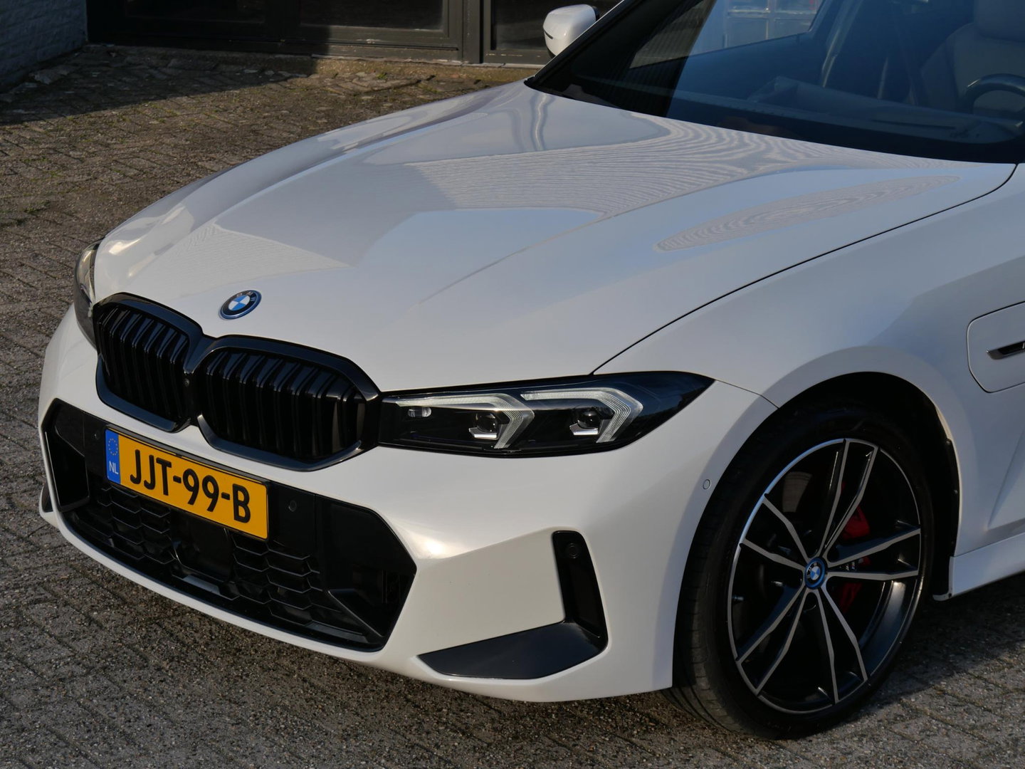 BMW 3 Serie Touring 320e LCI/ M-SPORT/ 360°CAMERA/ ADAPTIVE CRUISE/ HEAD-UP