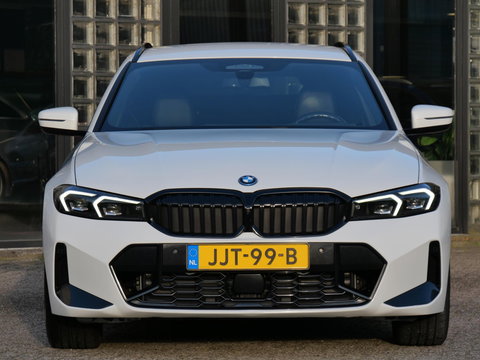BMW 3 Serie Touring 320e LCI/ M-SPORT/ 360°CAMERA/ ADAPTIVE CRUISE/ HEAD-UP