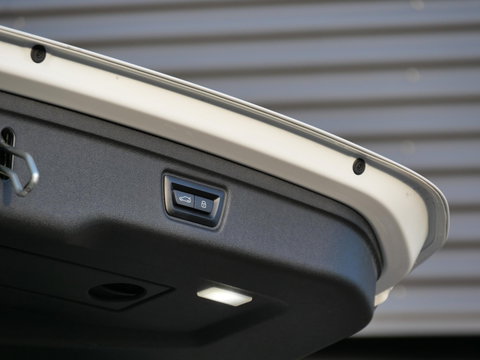 BMW 3 Serie Touring 320e LCI/ M-SPORT/ 360°CAMERA/ ADAPTIVE CRUISE/ HEAD-UP