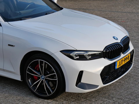 BMW 3 Serie Touring 320e LCI/ M-SPORT/ 360°CAMERA/ ADAPTIVE CRUISE/ HEAD-UP