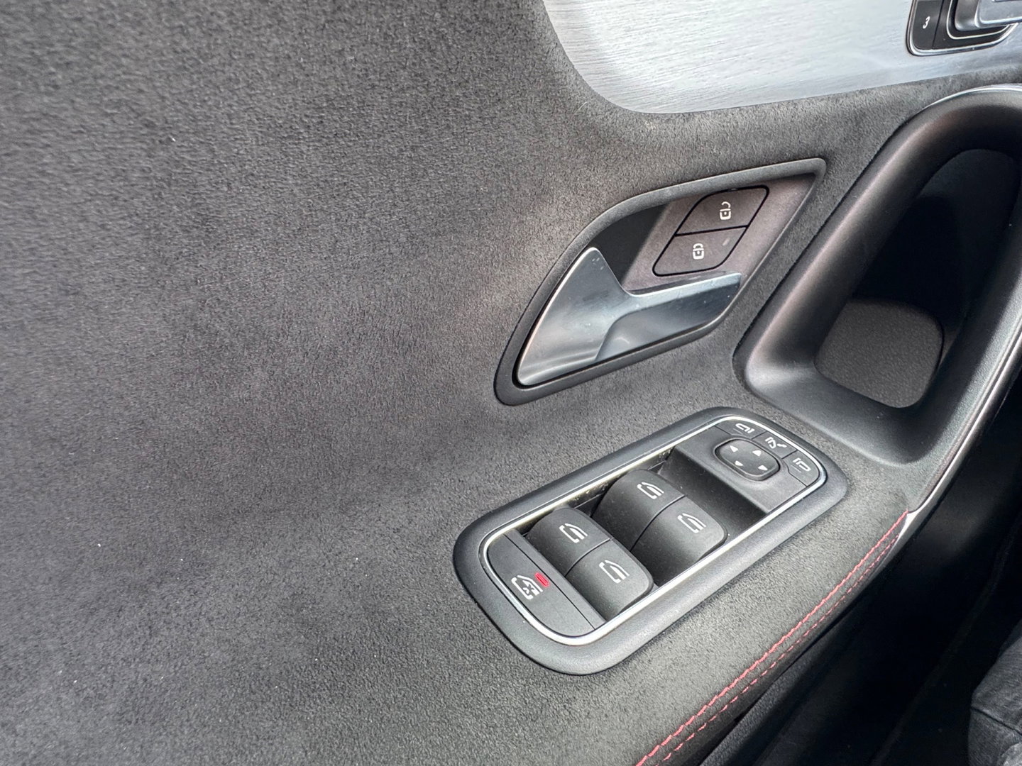 Mercedes-Benz A-Klasse 180 AMG 2021 Panorama Sfeerver. Memory