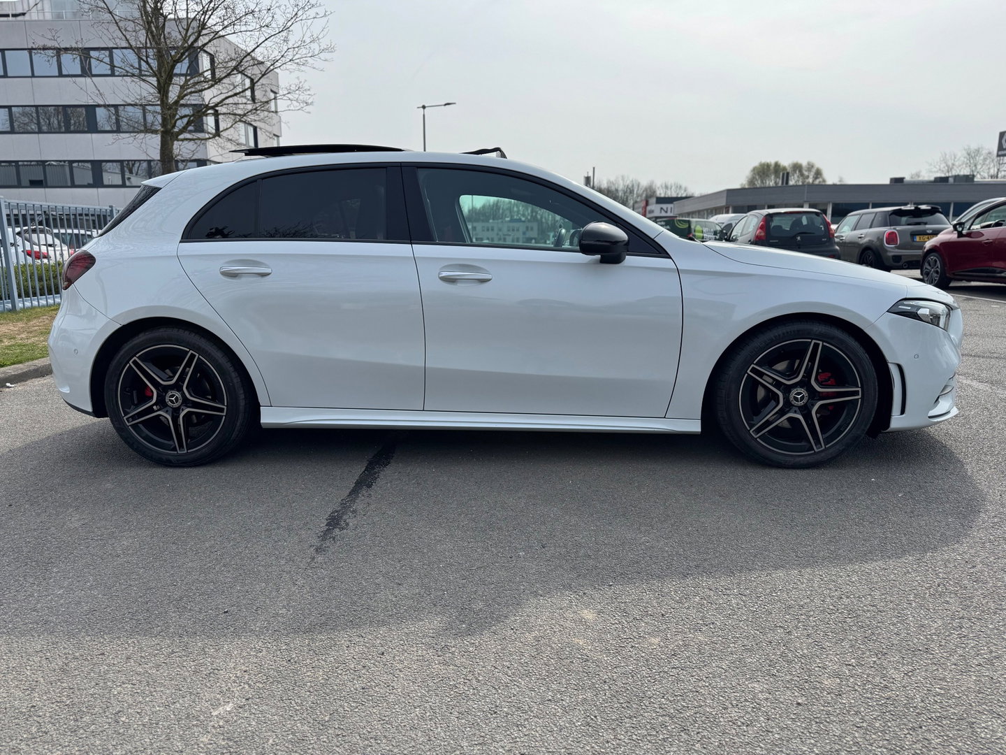 Mercedes-Benz A-Klasse 180 AMG 2021 Panorama Sfeerver. Memory