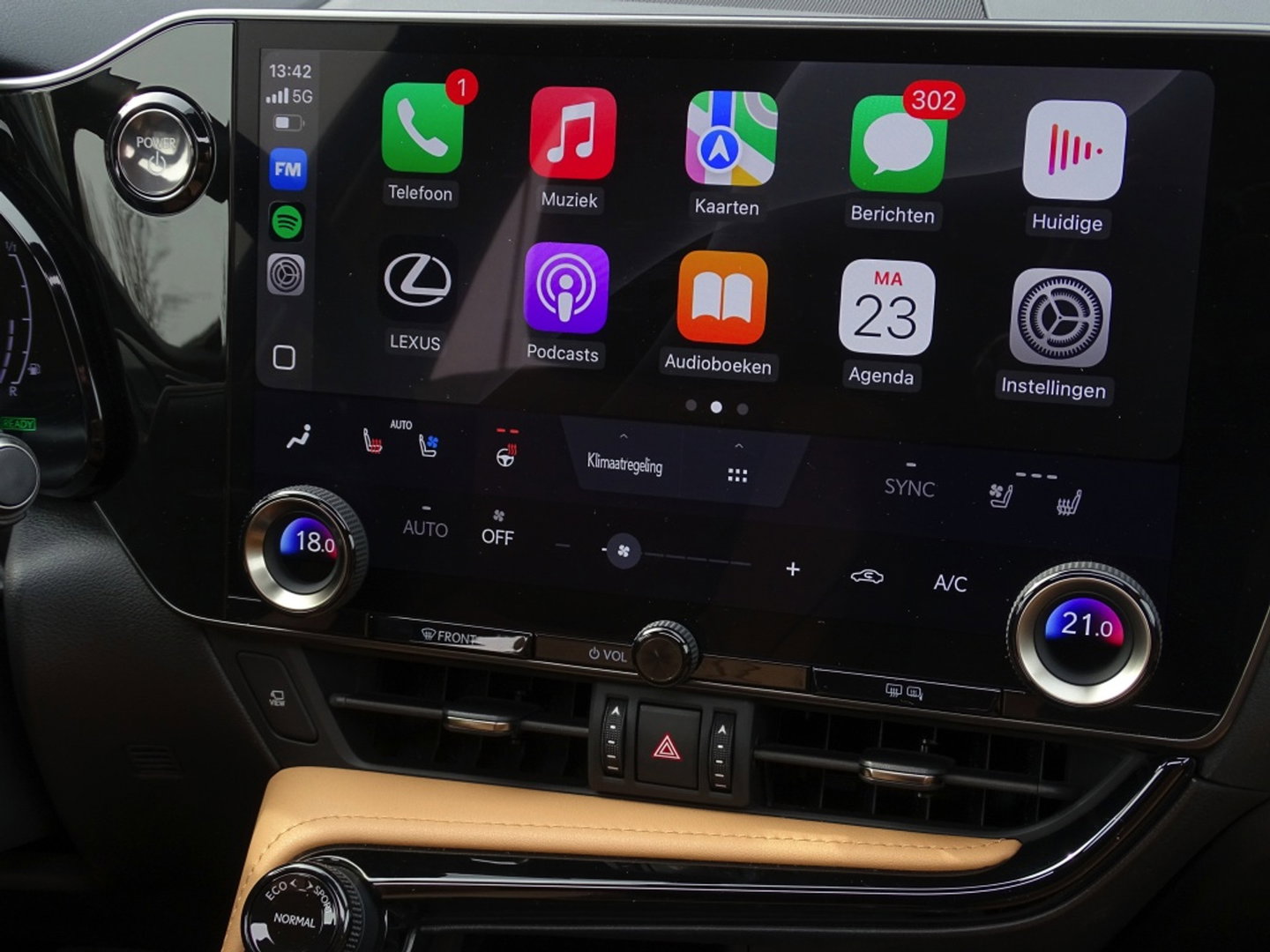 Lexus NX 450h+ AWD 309PK Launch Ed. / 360° *NAP*