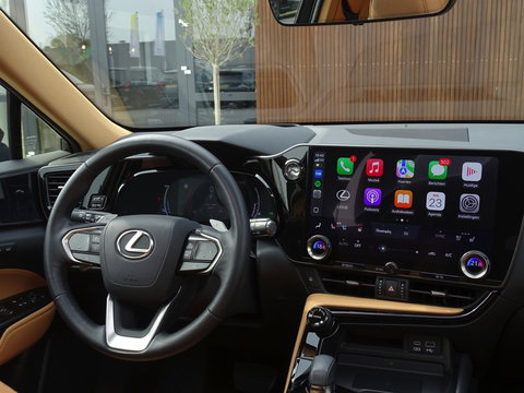 Lexus NX 450h+ AWD 309PK Launch Ed. / 360° *NAP*