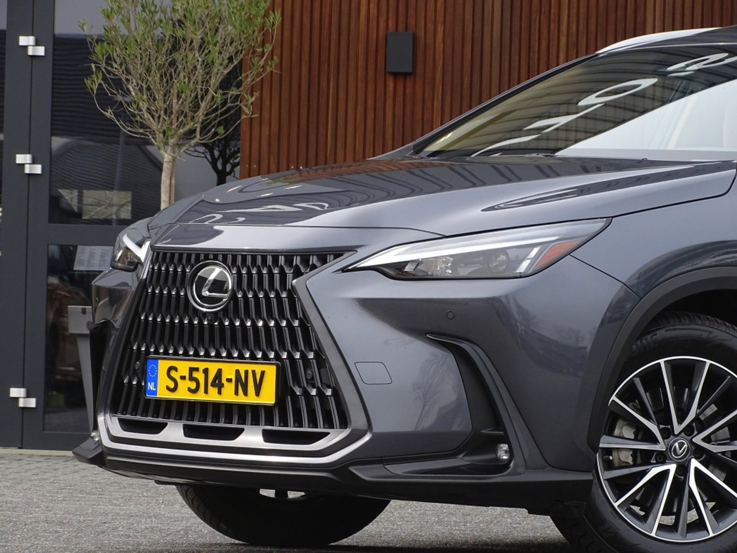 Lexus NX 450h+ AWD 309PK Launch Ed. / 360° *NAP*