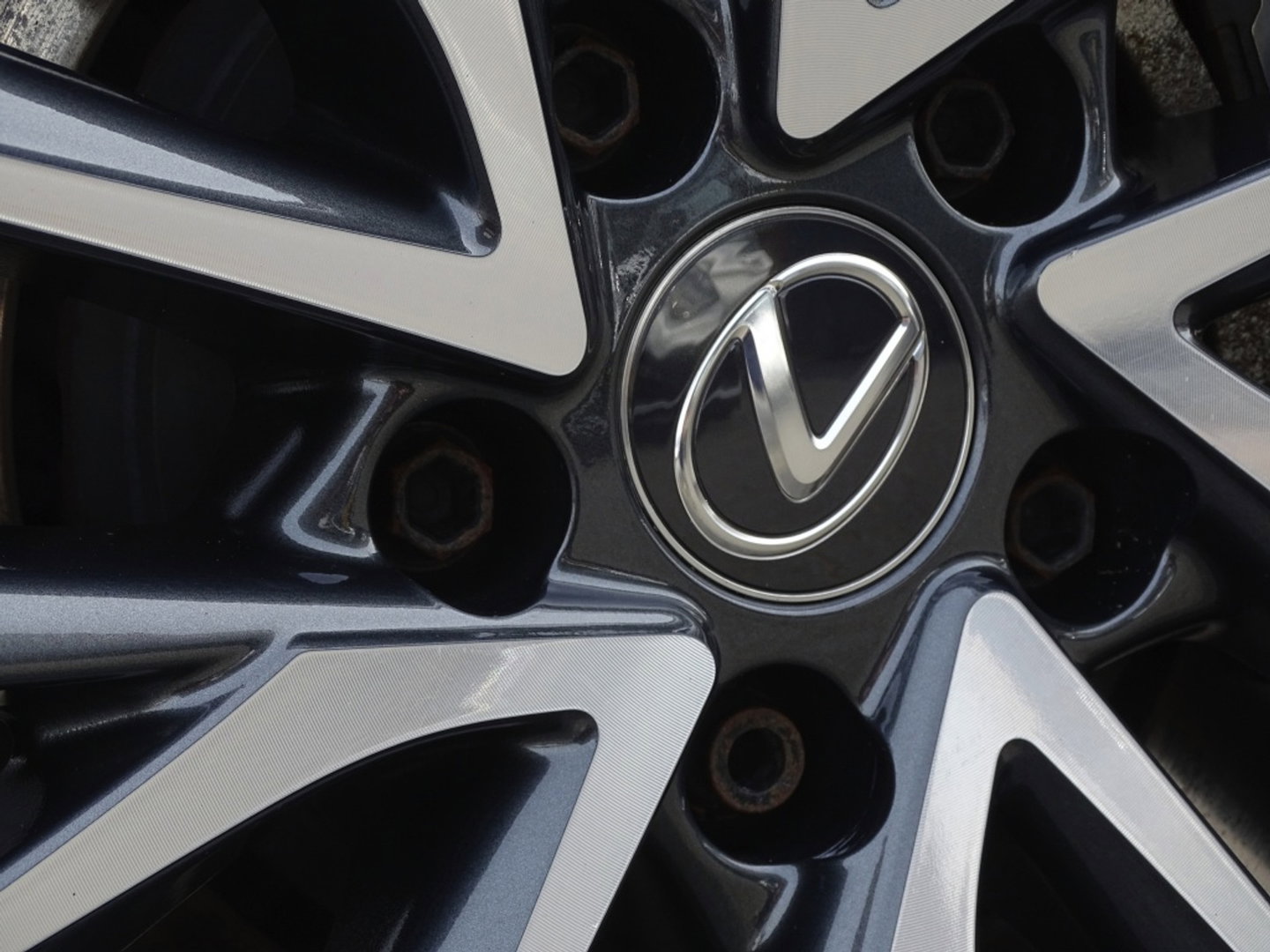 Lexus NX 450h+ AWD 309PK Launch Ed. / 360° *NAP*