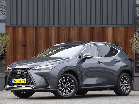 Lexus NX 450h+ AWD 309PK Launch Ed. / 360° *NAP*