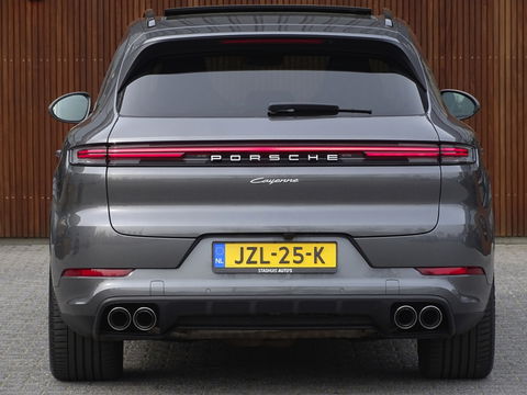 Porsche Cayenne 3.0 E-Hybrid 470PK / Sport Design / Bose / 2024 / ACC