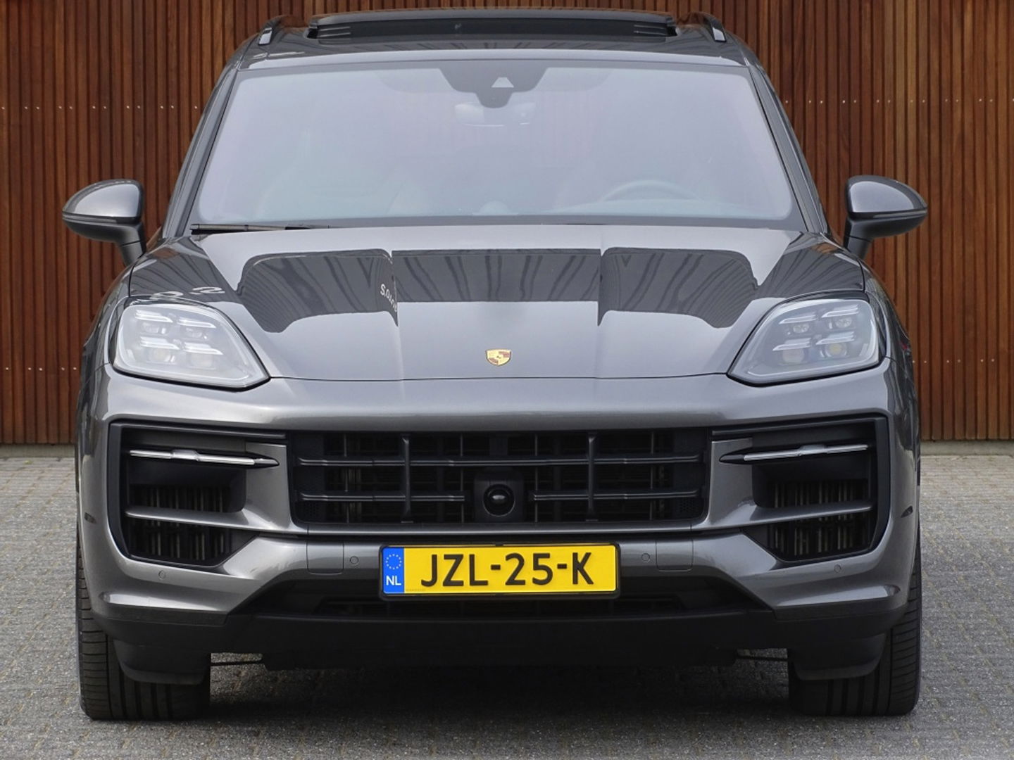 Porsche Cayenne 3.0 E-Hybrid 470PK / Sport Design / Bose / 2024 / ACC
