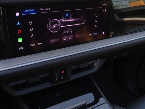 Porsche Cayenne 3.0 E-Hybrid 470PK / Sport Design / Bose / 2024 / ACC