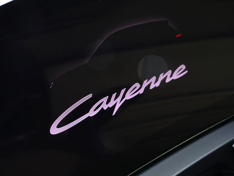 Porsche Cayenne 3.0 E-Hybrid 470PK / Sport Design / Bose / 2024 / ACC