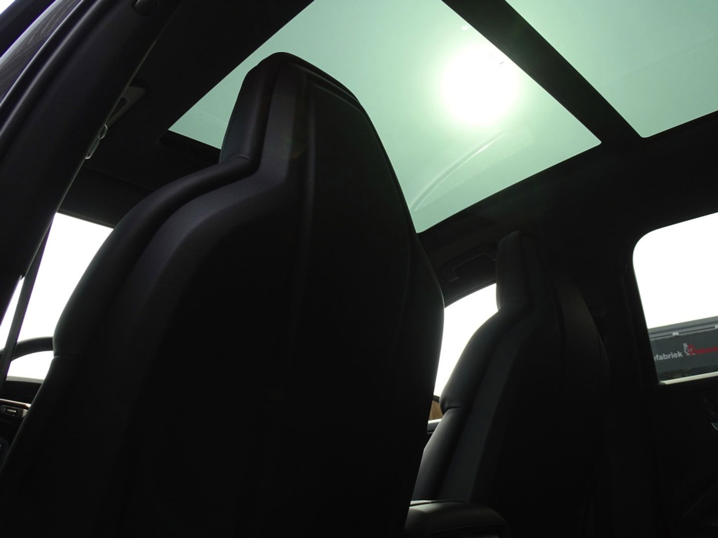 Porsche Cayenne 3.0 E-Hybrid 470PK / Sport Design / Bose / 2024 / ACC