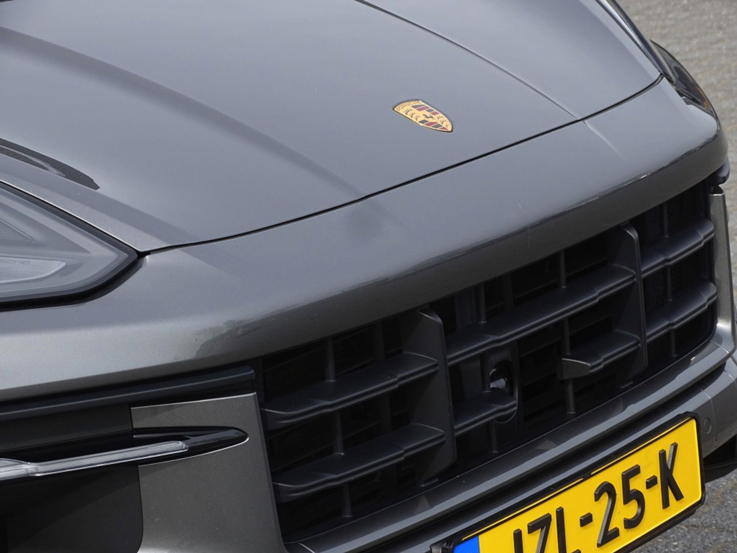 Porsche Cayenne 3.0 E-Hybrid 470PK / Sport Design / Bose / 2024 / ACC