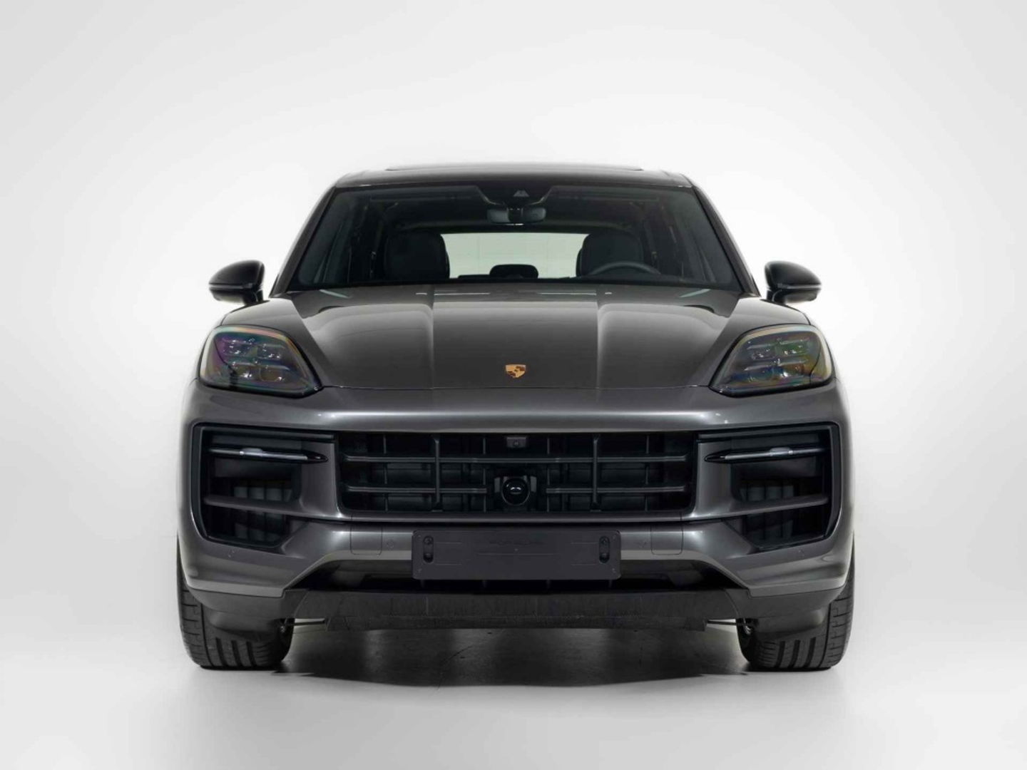 Porsche Cayenne 3.0 E-Hybrid 470PK / Sport Design / Bose / 2024 / ACC