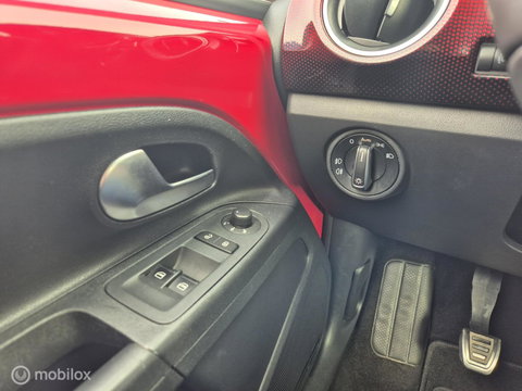 Volkswagen up! 1.0 TSI GTI, Beats, Stoelverwarming, Cruise