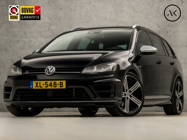 Volkswagen Golf - Variant 2.0 TSI R 301Pk Automaat (PANORAMADAK, APPLE CARPLAY, NAVIGATIE, LEDER, KEYLESS, DYNAUDIO, CAMERA, ADAPTIVE CRUISE, MODE KNOP, GETINT GLAS, NIEUWSTAAT)