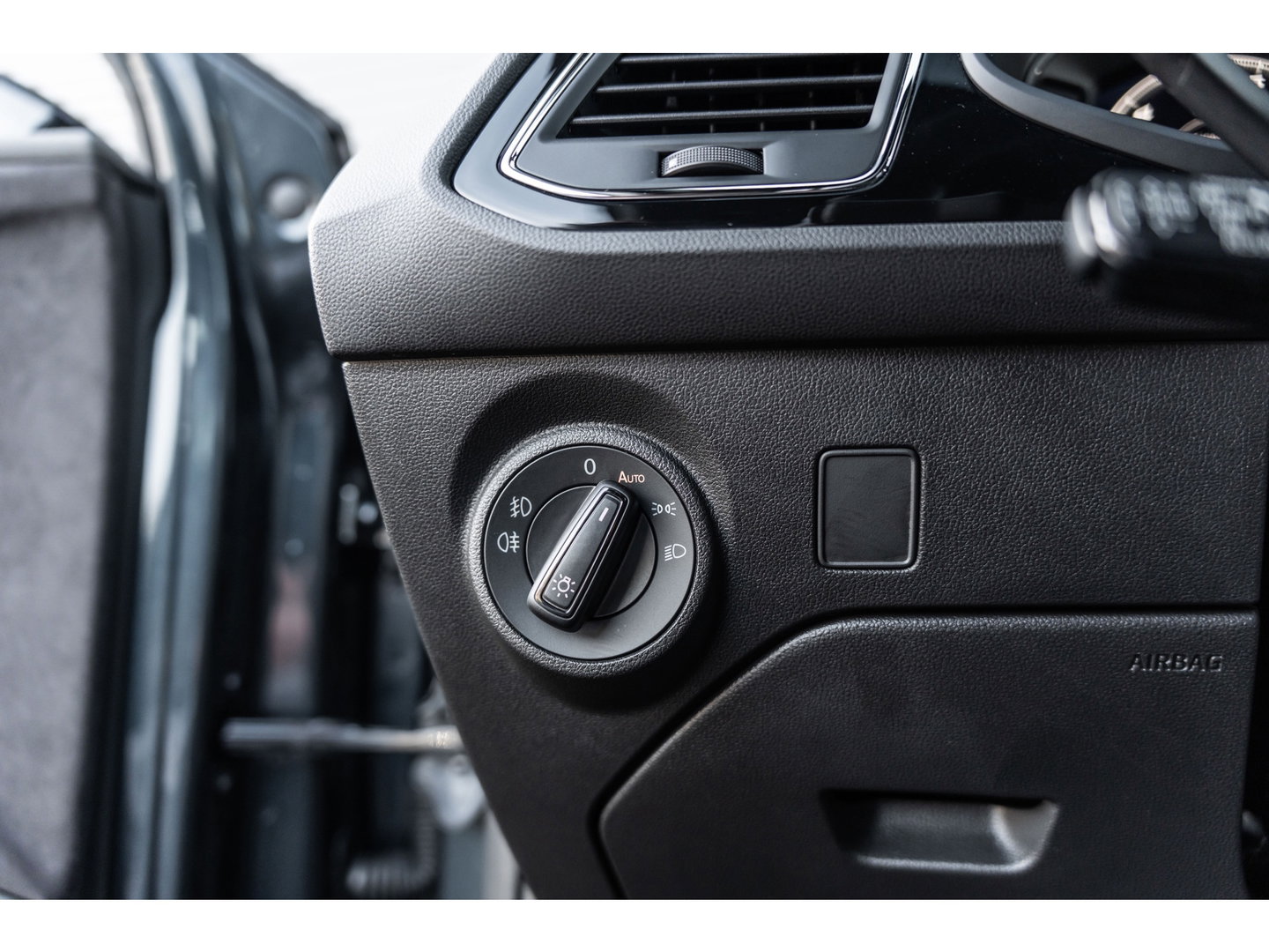 SEAT Leon 2.0 TSI CUPRA PANO BEATS KEYLESS VIRTUAL CAMERA