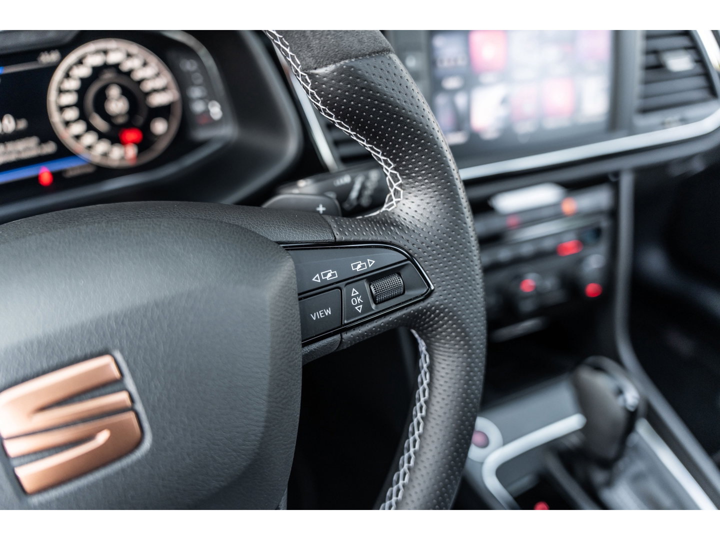 SEAT Leon 2.0 TSI CUPRA PANO BEATS KEYLESS VIRTUAL CAMERA