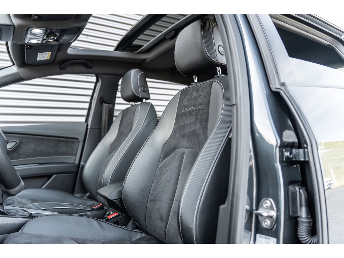 SEAT Leon 2.0 TSI CUPRA PANO BEATS KEYLESS VIRTUAL CAMERA