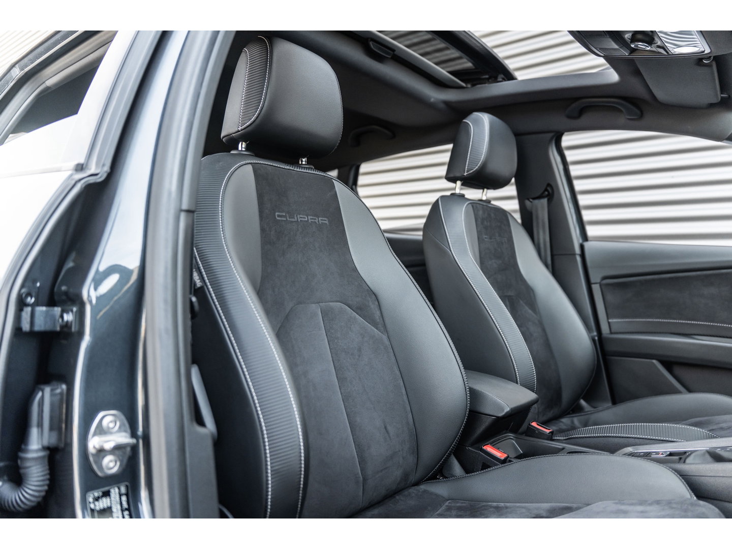 SEAT Leon 2.0 TSI CUPRA PANO BEATS KEYLESS VIRTUAL CAMERA