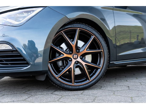 SEAT Leon 2.0 TSI CUPRA PANO BEATS KEYLESS VIRTUAL CAMERA