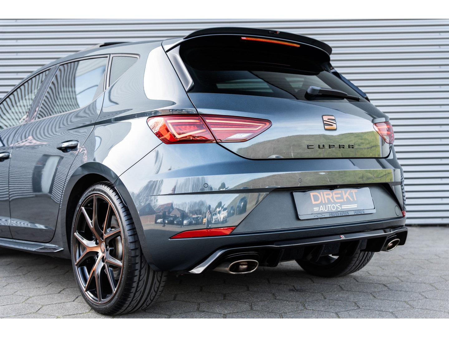 SEAT Leon 2.0 TSI CUPRA PANO BEATS KEYLESS VIRTUAL CAMERA