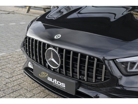 Mercedes-Benz A-Klasse A250e AMG 218pk Hybrid Panoramadak *SOH 96%* Night pakket Widescreen Sfeerverlichting 19" LMV NLauto
