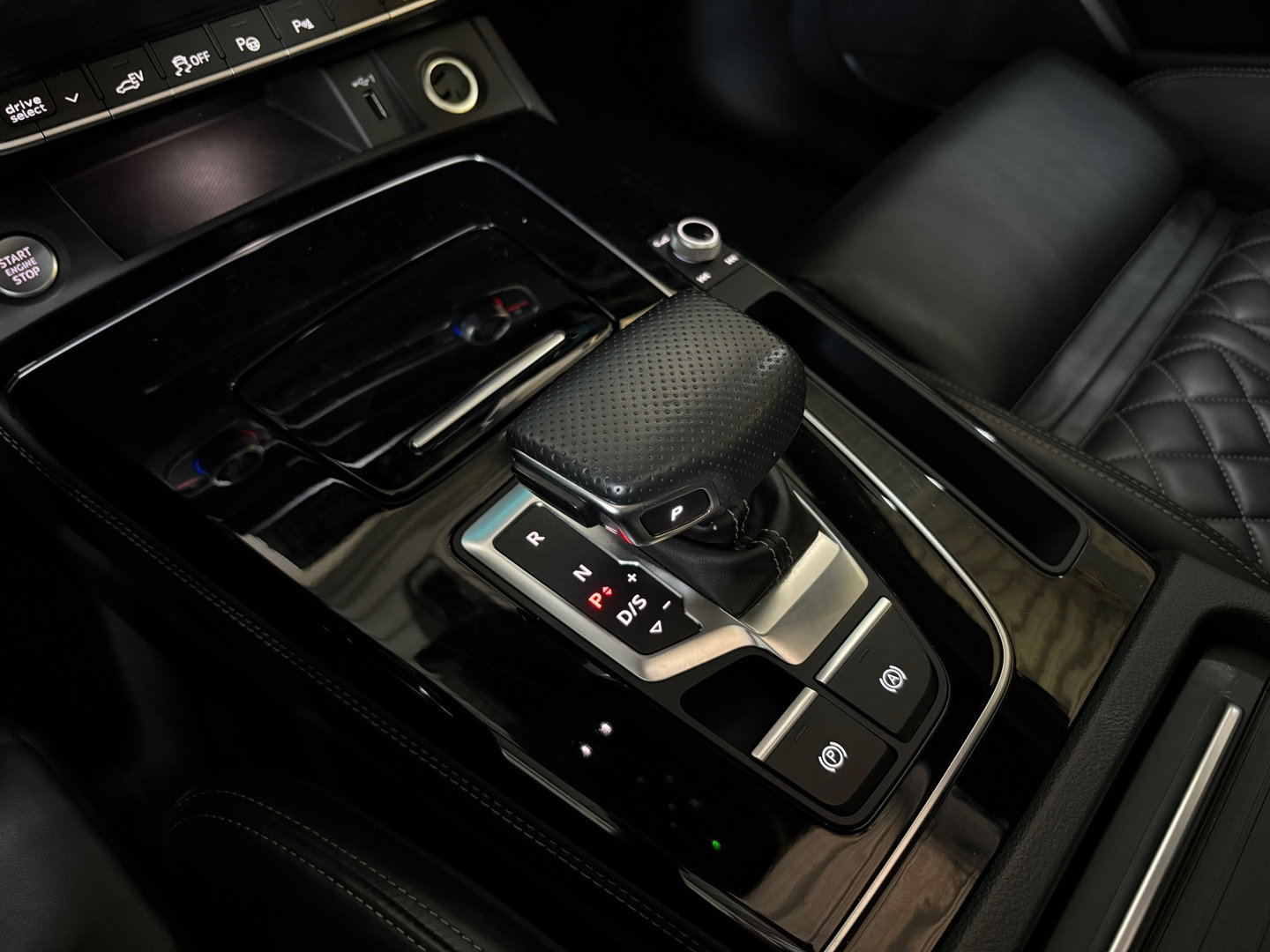 Audi Q5 Sportback 55 TFSI e 3x S-line, Pano, 3D cam, Sfeerlicht