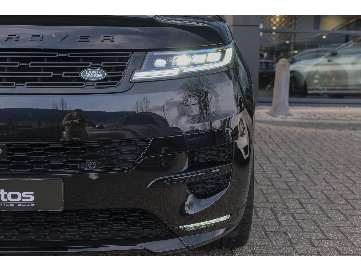 Land Rover Range Rover Sport P510e 510pk First Edition Panoramadak 4-Wielsturing *BTW* *SOH 93%* HD-koplampen Vossen VOL!
