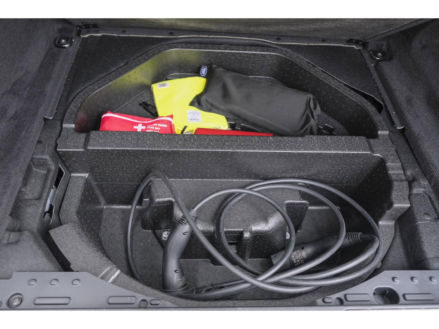 Land Rover Range Rover Sport P510e 510pk First Edition Panoramadak 4-Wielsturing *BTW* *SOH 93%* HD-koplampen Vossen VOL!