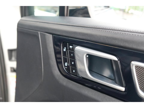 Porsche Cayenne Coupé 3.0 E-Hybrid 462PK Krijtgrijs SportDesign Luchtvering *SOH 82%* Lightweight Package Carbon Dak 4-wielsturing NLauto