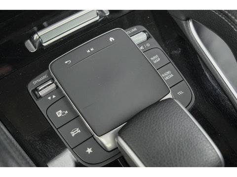 Mercedes-Benz GLE GLE400e AMG 381pk Panoramadak *BTW* Alpingrau *SOH 97%* Luchtvering NLauto 22" LMV Trekhaak