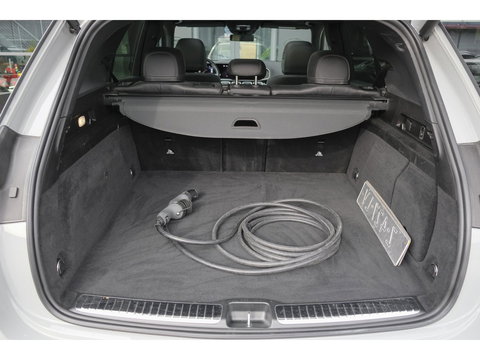 Mercedes-Benz GLE GLE400e AMG 381pk Panoramadak *BTW* Alpingrau *SOH 97%* Luchtvering NLauto 22" LMV Trekhaak