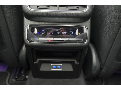 Mercedes-Benz GLE GLE400e AMG 381pk Panoramadak *BTW* Alpingrau *SOH 97%* Luchtvering NLauto 22" LMV Trekhaak