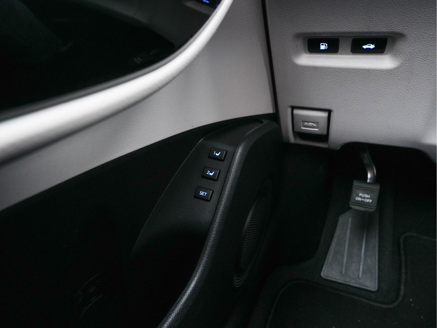 Toyota Mirai FCV Executive [ HYDROGEN ] (INCL.BTW) Aut. *LEATHER | FULL-LED | JBL-SOUND | CAMERA | KEYLESS | MEMORY-PACK | ADAPTIVE-CRUISE | BLIND-SPOT |  DAB | NAVI-FULLMAP | DIGI-COCKPIT | COMFORT-SEATS | LANE-ASSIST | ...