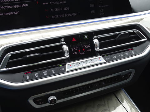 BMW X5 45e 394PK M-Sport / M- Individual / Skylounge / Laser / 360°