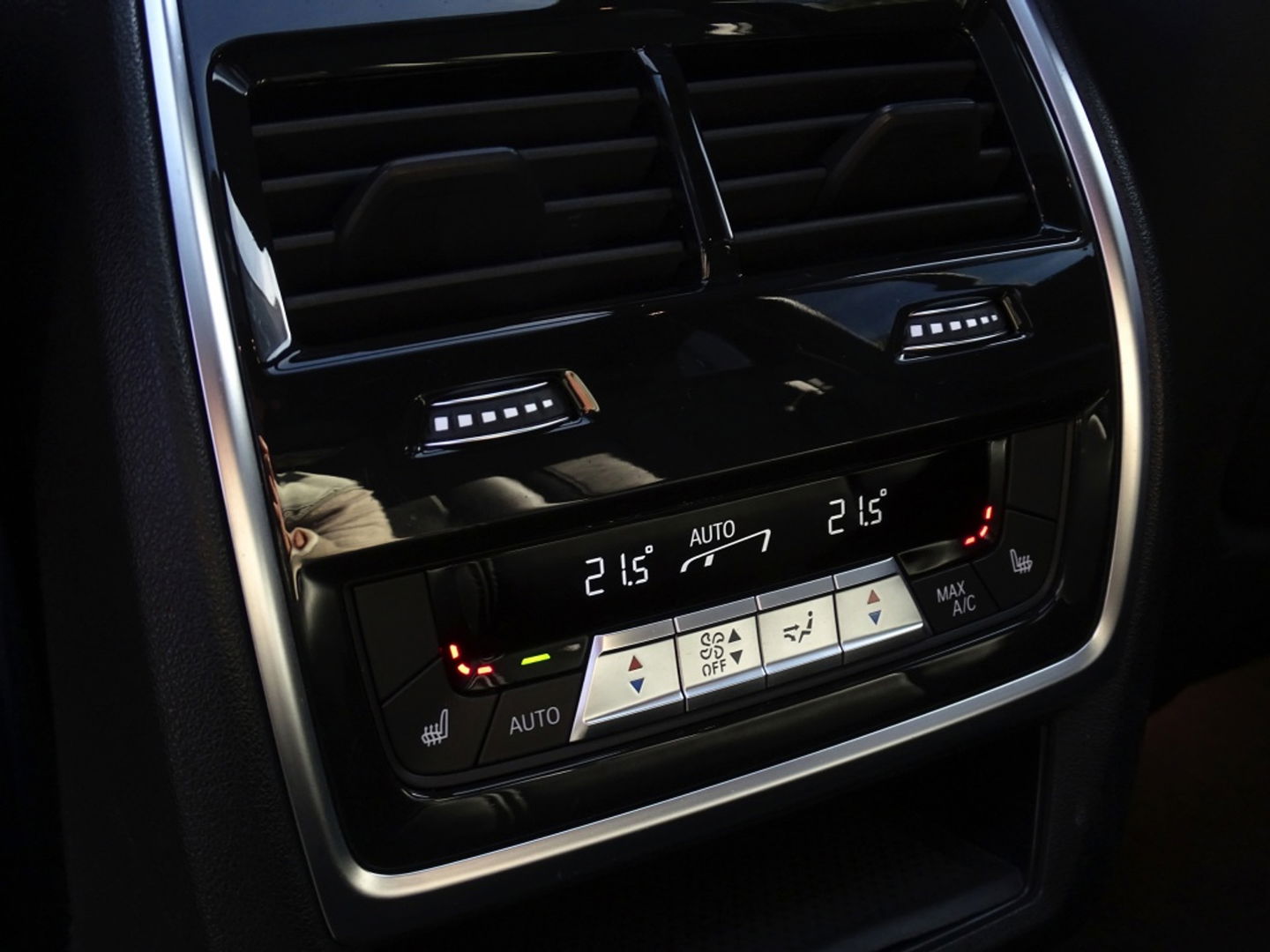 BMW X5 45e 394PK M-Sport / M- Individual / Skylounge / Laser / 360°