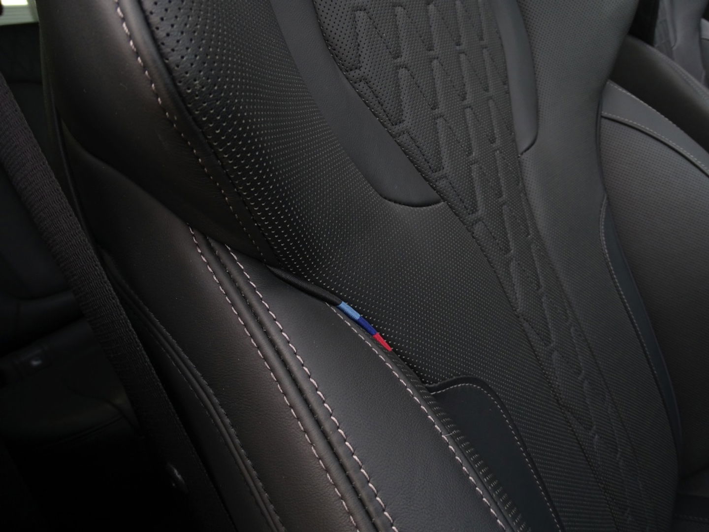 BMW X5 45e 394PK M-Sport / M- Individual / Skylounge / Laser / 360°