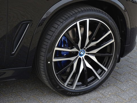 BMW X5 45e 394PK M-Sport / M- Individual / Skylounge / Laser / 360°