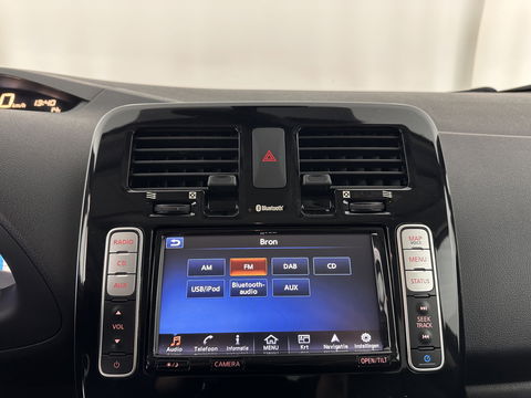 Nissan Leaf Business Edition 30 kWh Aut. *FULL-LEATHER | FULL-LED | BOSE-SURROUND | TOP-VIEW | KEYLESS | NAVI-FULLMAP | ECC | COMFORT-SEATS | 17"ALU*