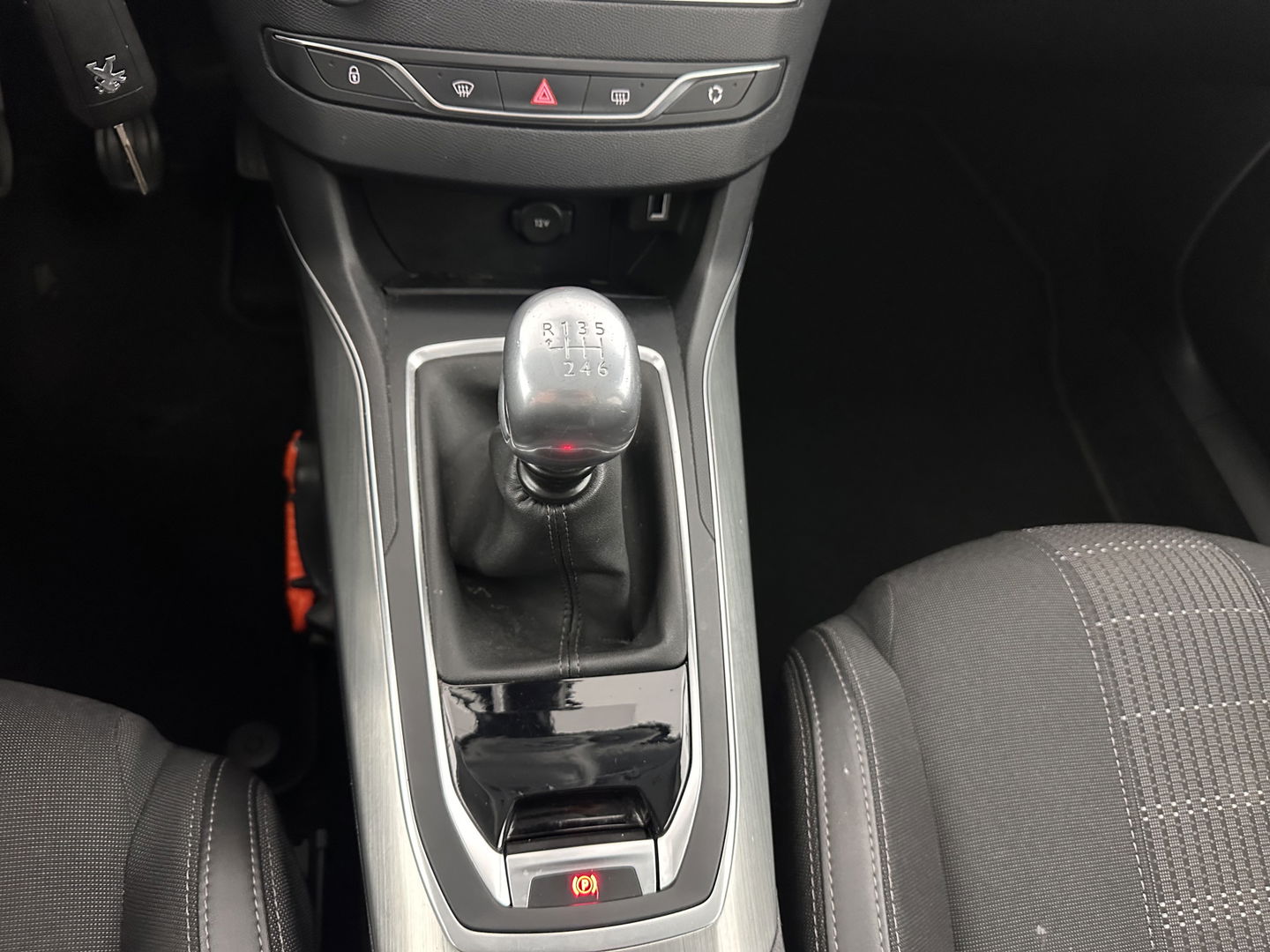 Peugeot 308 1.5 BlueHDi Allure *FULL-LED | SPORT-SEATS | NAVI-FULLMAP | DAB | ECC | PDC | CRUISE | 16''ALU*