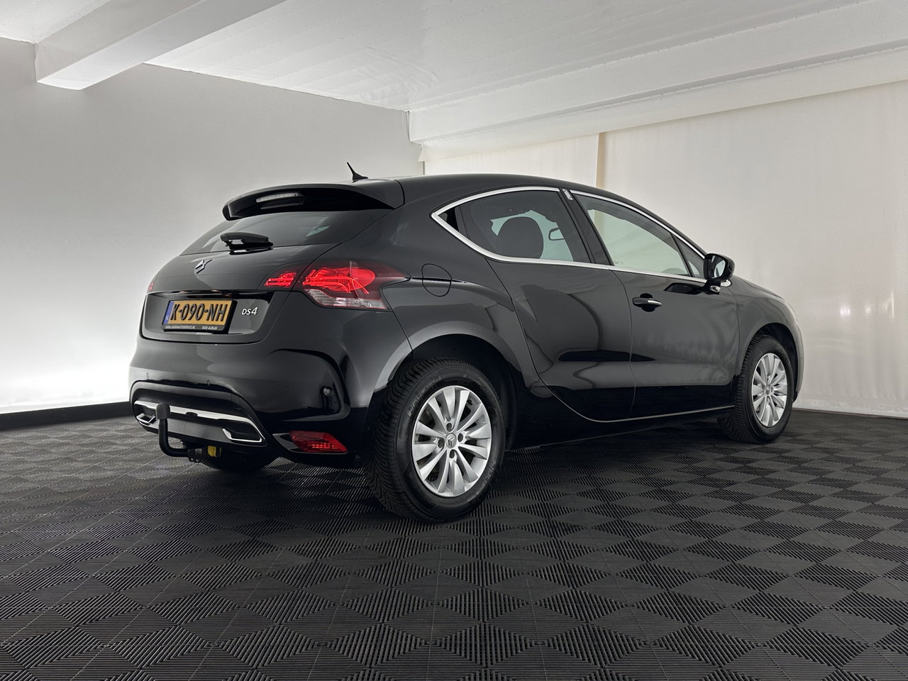 DS DS 4