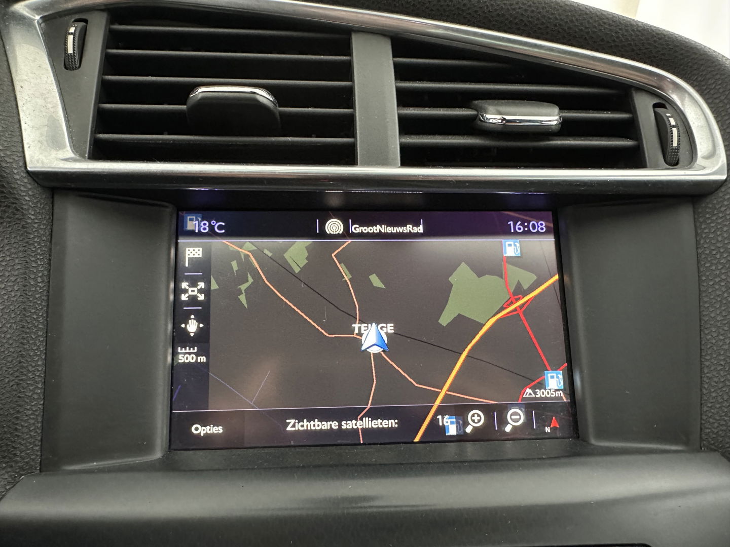 DS DS 4 1.6 BlueHDi Chic *PANO-WINDOW | FULL-LED | LEATHER-MICROFIBRE | HEATED-COMFORTSEATS | NAVI-FULLMAP | DAB | CAMERA | PRIVACY-GLASS | ECC | PDC | CRUISE | TOWBAR | 16''ALU*