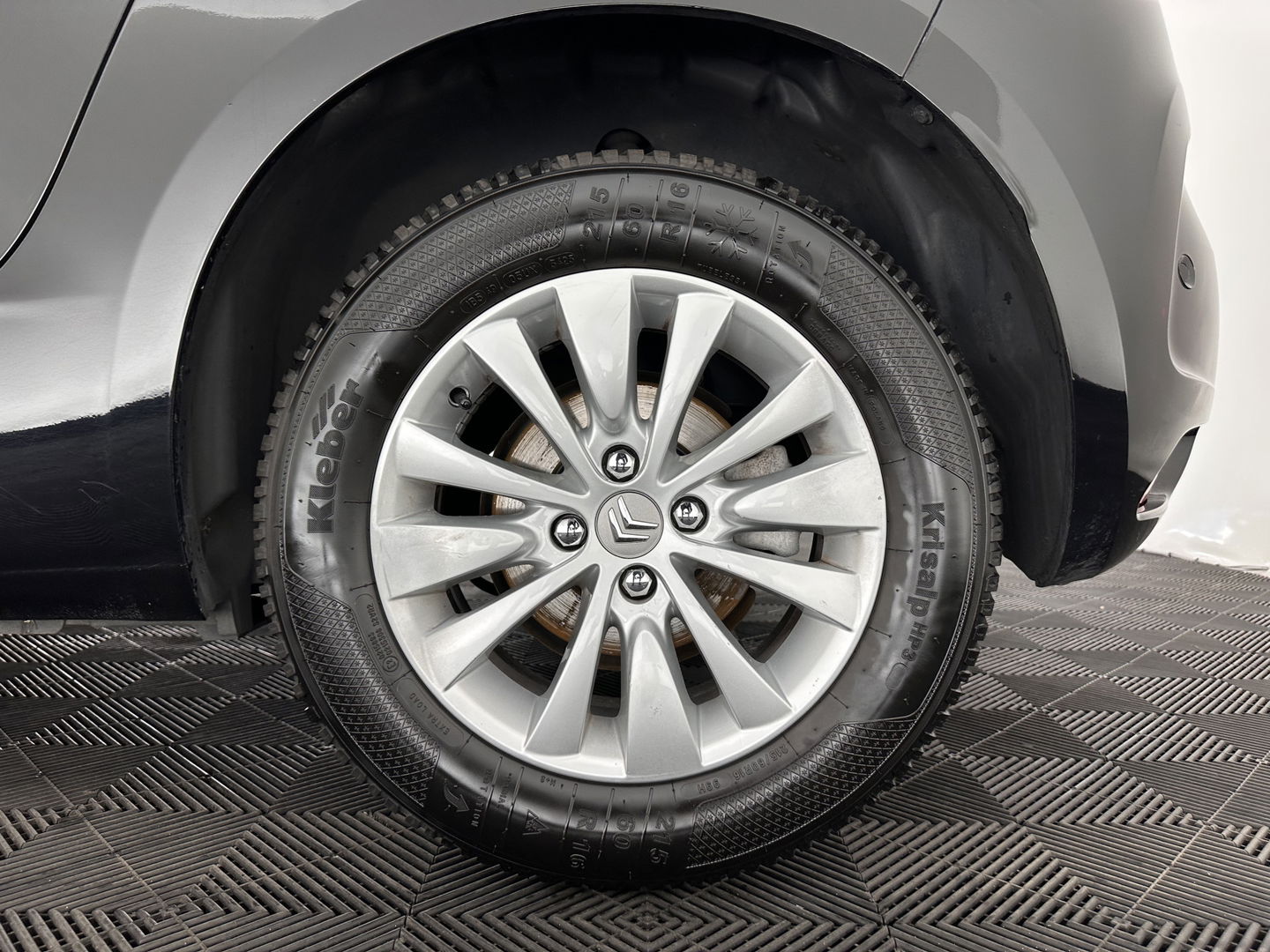 DS DS 4 1.6 BlueHDi Chic *PANO-WINDOW | FULL-LED | LEATHER-MICROFIBRE | HEATED-COMFORTSEATS | NAVI-FULLMAP | DAB | CAMERA | PRIVACY-GLASS | ECC | PDC | CRUISE | TOWBAR | 16''ALU*