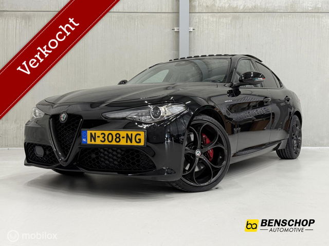 Alfa Romeo Giulia - 2.0 T AWD Veloce Panodak 20 inch Carplay Navi Camera Squadra tuning