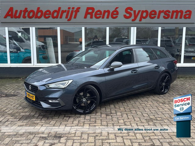 SEAT Leon - Sportstourer 1.5 TSI FR Launch Edition | Uitklapbare Trekhaak | Sfeerverlichting | Apple Carplay | Parkeer Sensoren