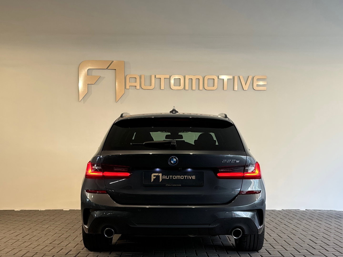 BMW 3 Serie Touring 330e M Sport Keyless|HuD|Memory|Trekhaak