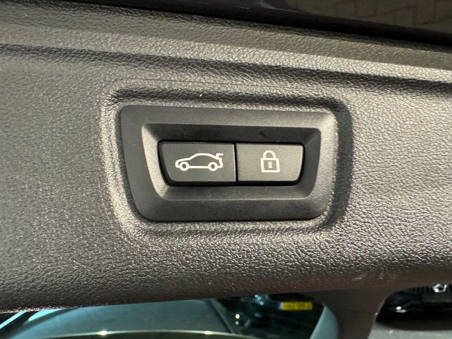 BMW 3 Serie Touring 330e M Sport Keyless|HuD|Memory|Trekhaak