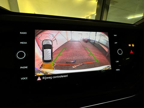 Volkswagen Taigo 1.5 TSI R-Line Business Pano|Keyl|Sfeer|VOL