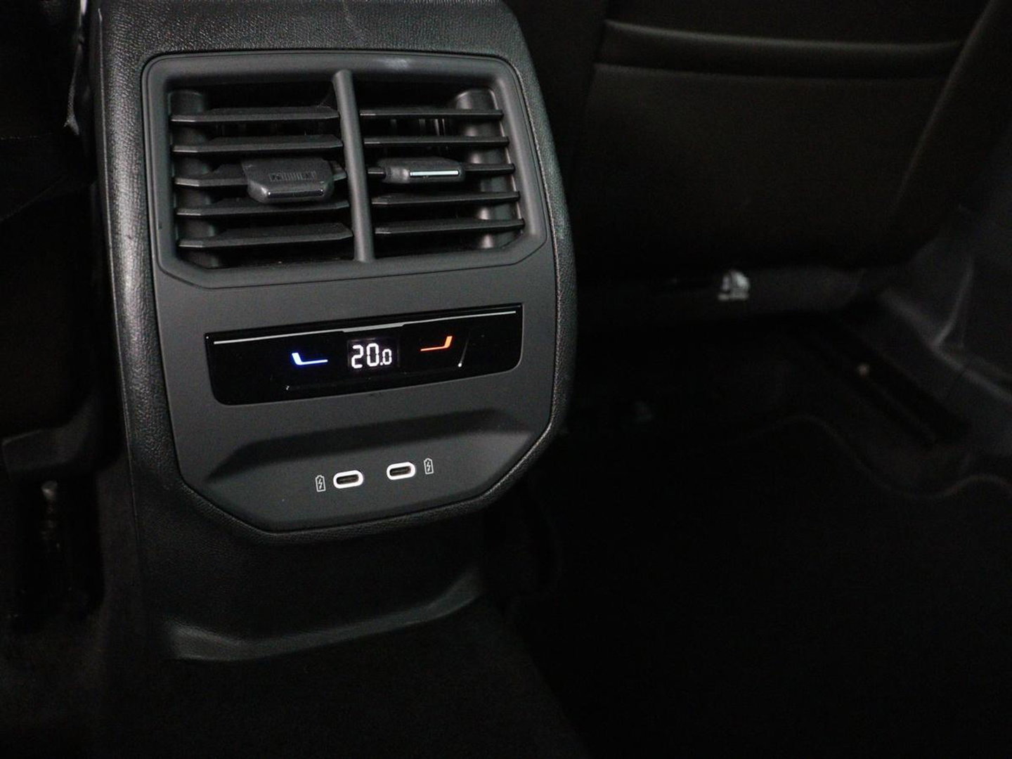 SEAT Leon Sportstourer 1.4 TSI eHybrid PHEV FR | SOH 99% | Stoel & stuurverwarming | Virtual Cockpit | Carplay | Cruise Control | Navigatie